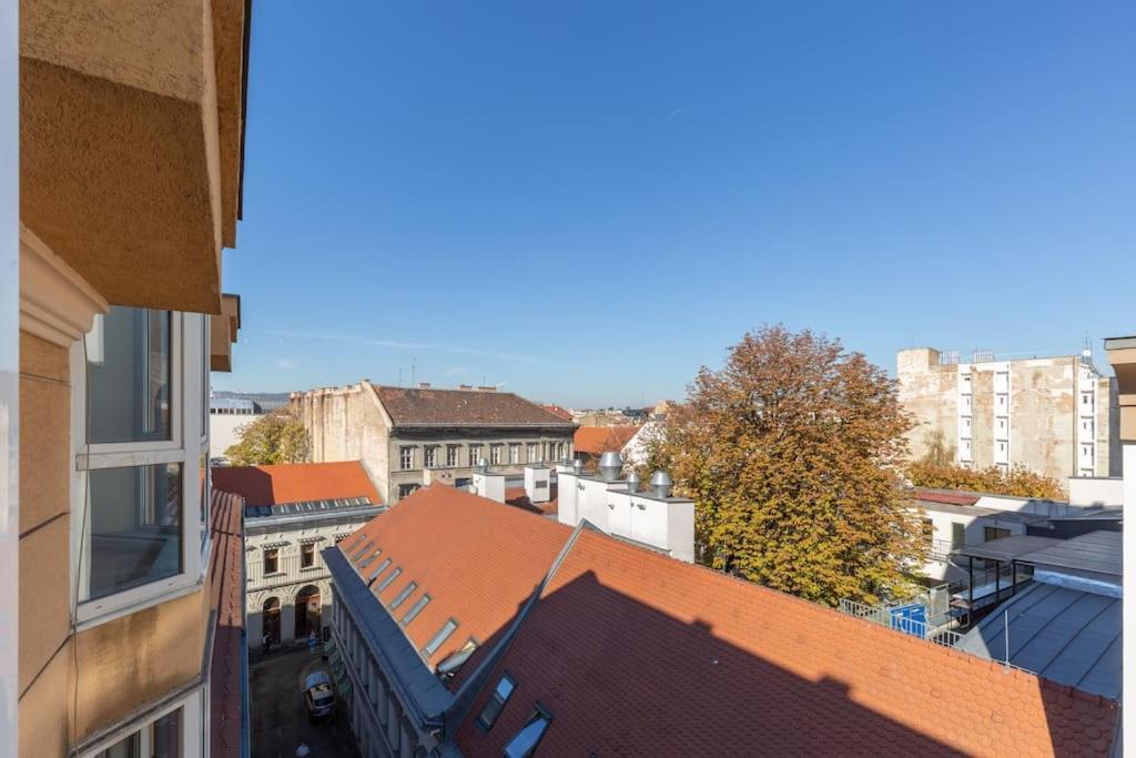 S22 Apartment Budapest Eksteriør billede